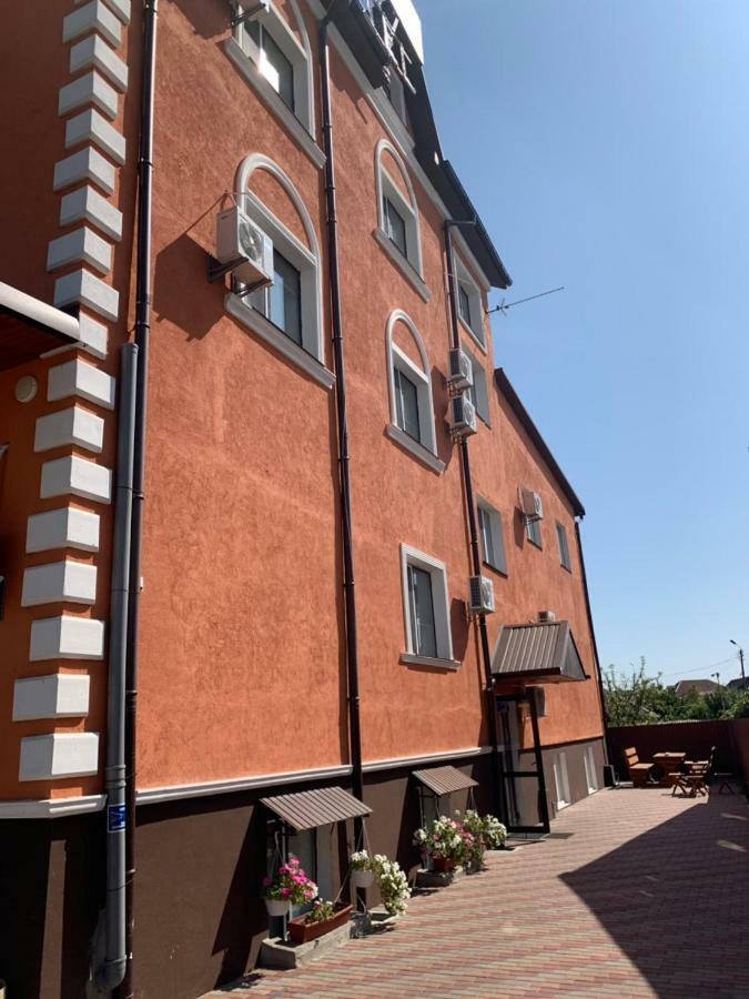 Hotel 7/24 Brovary Exterior foto